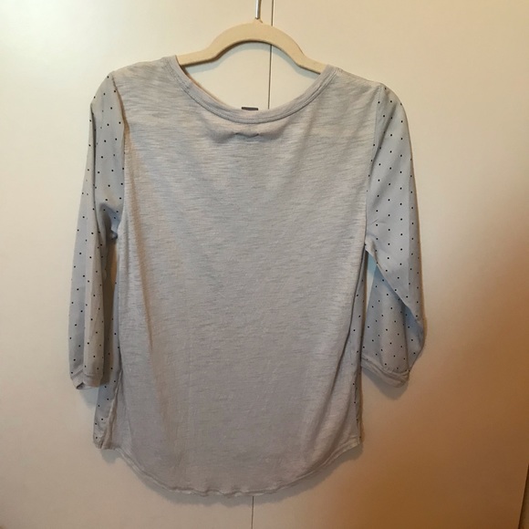 ⭐️4/$20⭐️Aerie Blouse Size Small - Picture 2 of 3